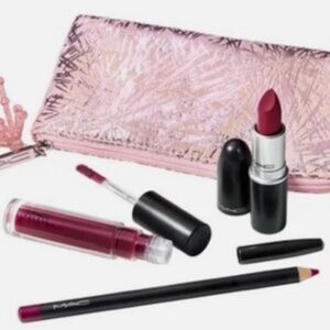 M.A.C. FIREWERK IT LIP KIT: BERRY - (4 PIECE) - NEW IN BOX
